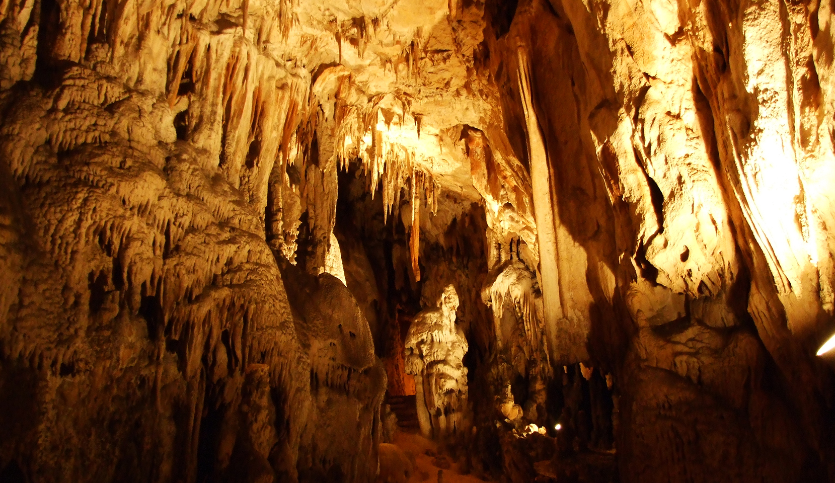 Cerovac Caves